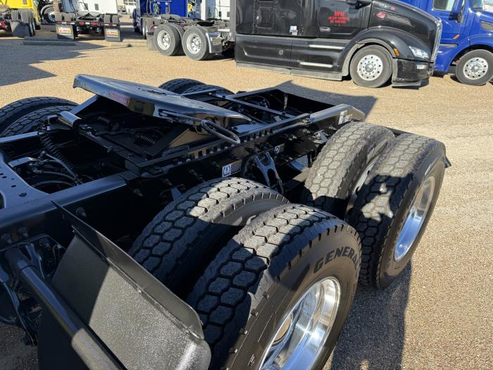 2021 Peterbilt 579-53