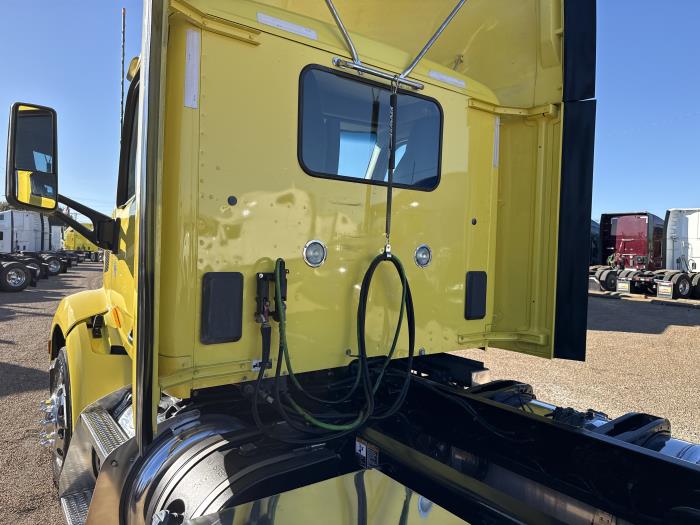 2021 Peterbilt 579-52