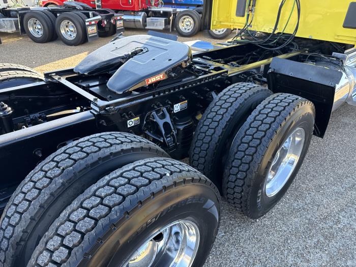 2021 Peterbilt 579-53
