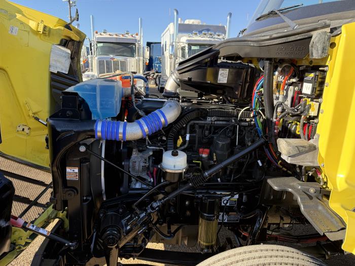 2021 Peterbilt 579-59