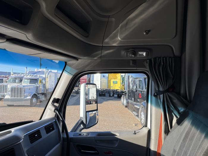 2021 Peterbilt 579-10