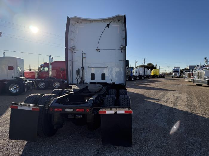 2021 Peterbilt 579-51