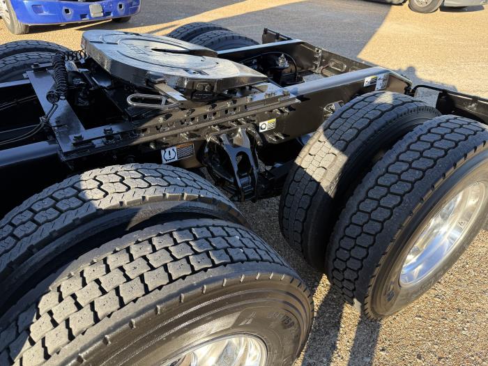 2021 Peterbilt 579-66