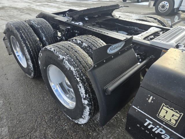 2022 Peterbilt 579-20