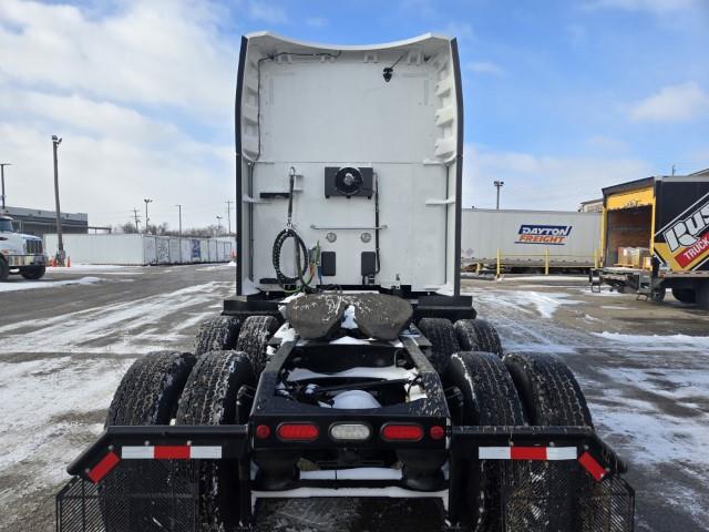 2022 Peterbilt 579-4