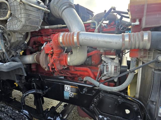 2022 Peterbilt 579-27