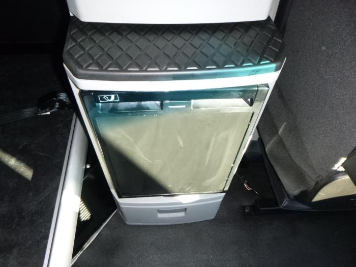 2022 Kenworth T680-23