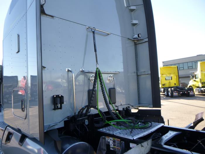 2022 Kenworth T680-30