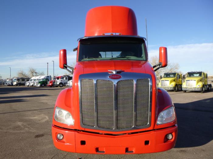2020 Peterbilt 579-7