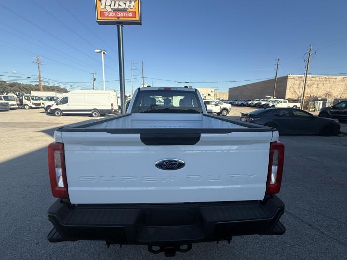 2025 Ford F-350-5