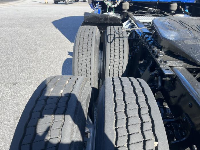 2022 International LT625-6