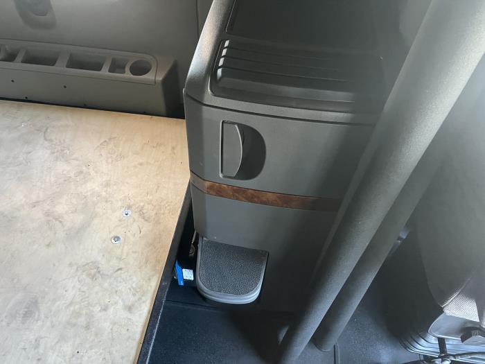 2022 International LT625-17