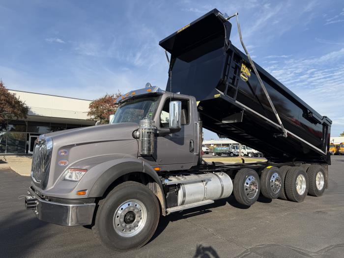 2026 International HX620-1