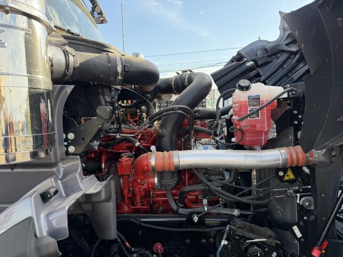 2026 International HX620-17