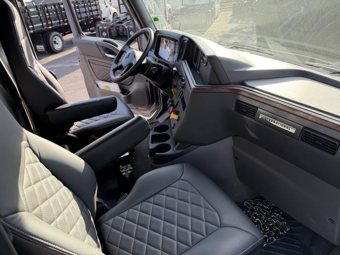 2026 International HX620-18