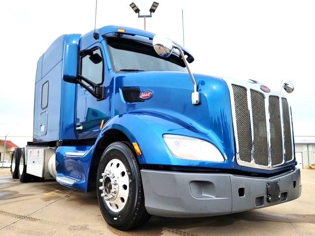 2022 Peterbilt 579-3