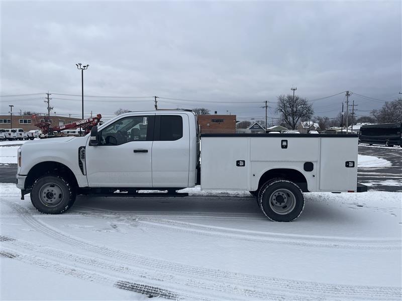 New 2026 Ford F-350 Super Cab Service Truck for sale #1988711 - photo 4