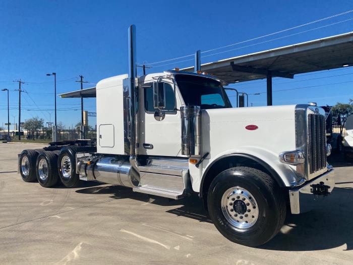 2026 Peterbilt 589-8