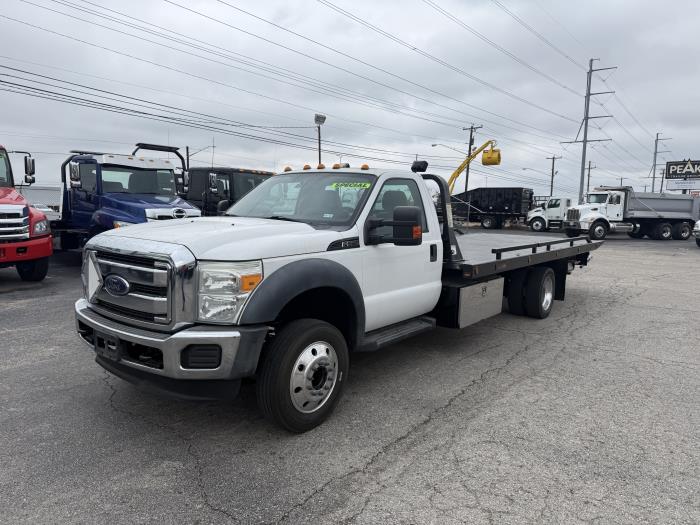 2015 Ford F-550-13