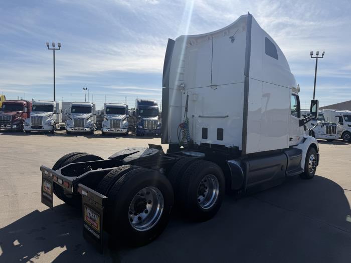 2021 Peterbilt 579-5