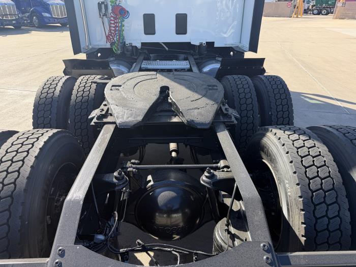 2021 Peterbilt 579-13