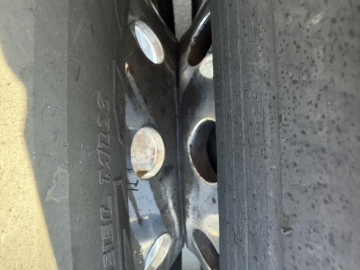 2021 Peterbilt 579-9