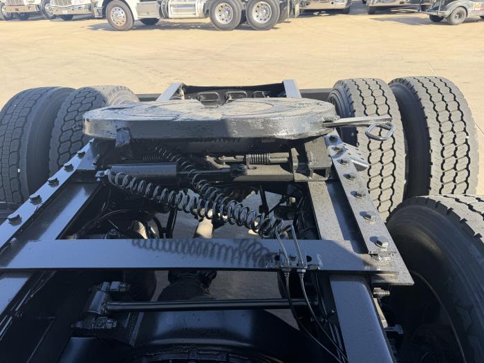 2021 Peterbilt 579-14