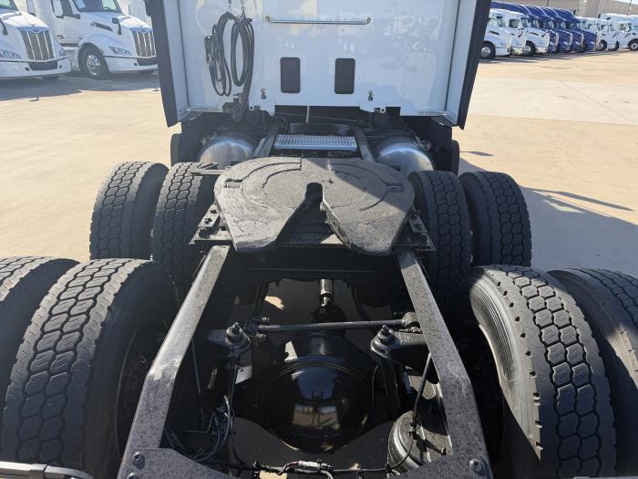 2021 Peterbilt 579-12
