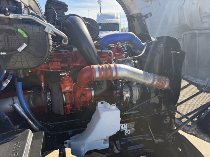 2021 Peterbilt 579-19