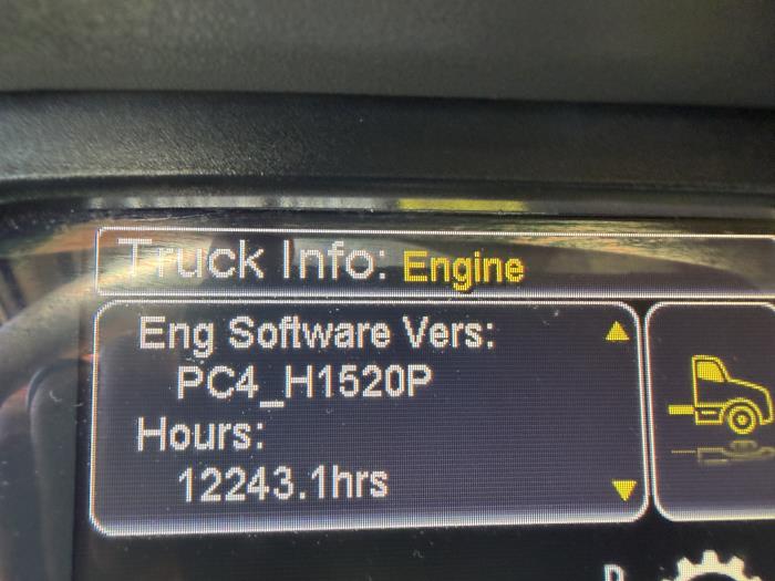 2021 Peterbilt 579-39