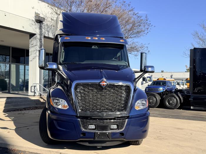 2026 International LT625-8