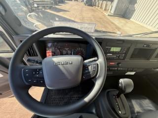 2025 Isuzu NRR-12