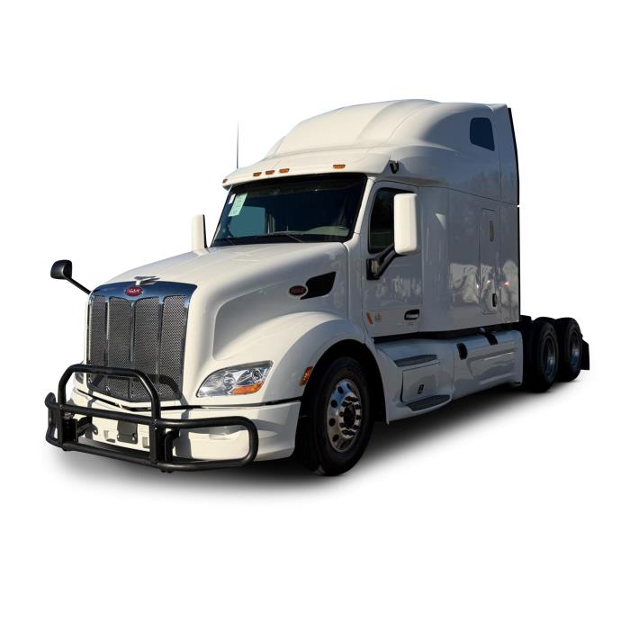 2022 Peterbilt 579-0