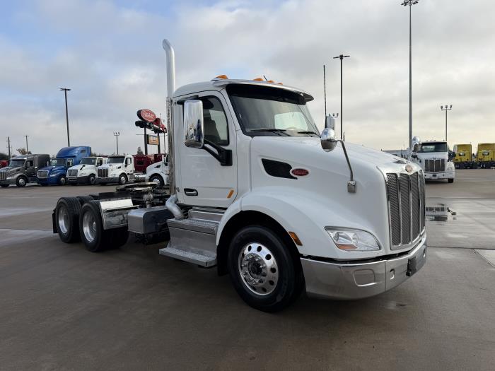 2021 Peterbilt 579-7