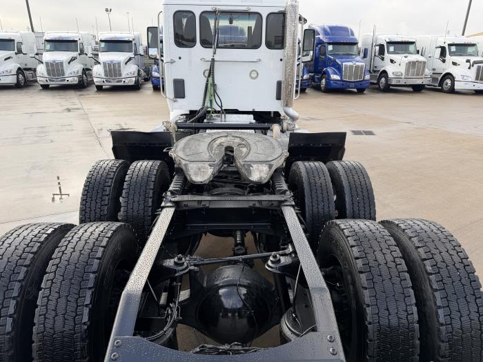 2021 Peterbilt 579-13