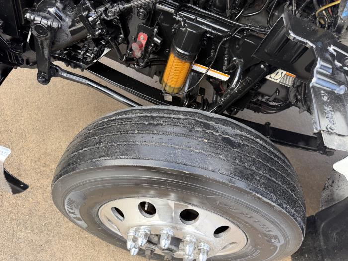 2021 Peterbilt 579-18