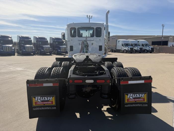 2020 Peterbilt 567-4