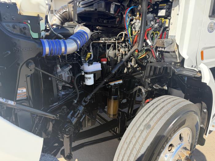 2020 Peterbilt 567-16