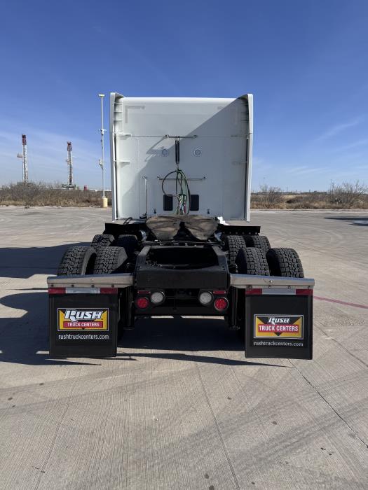 2022 Peterbilt 579-6