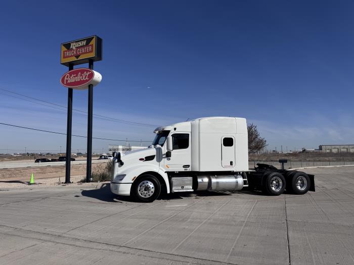 2022 Peterbilt 579-10
