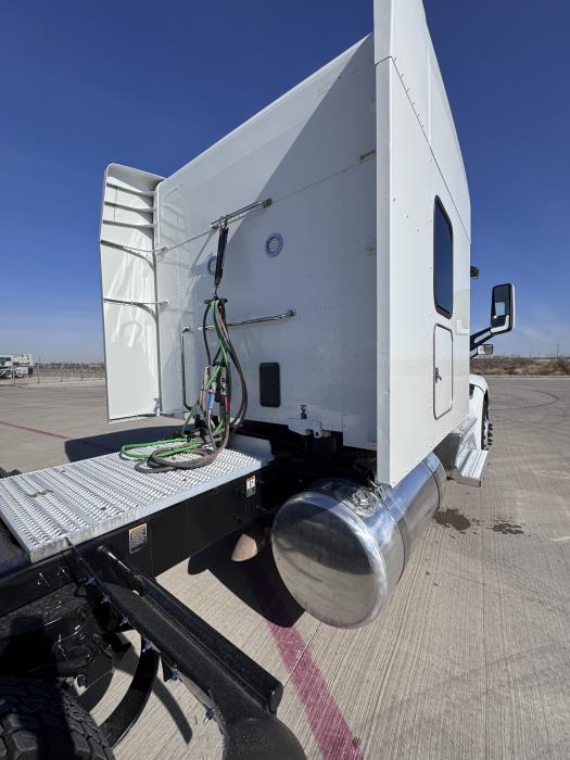 2022 Peterbilt 579-11