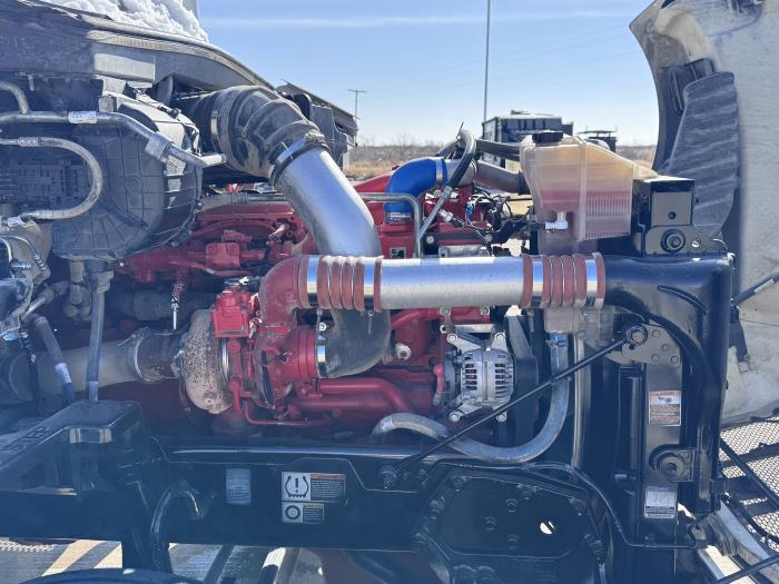 2022 Peterbilt 579-28