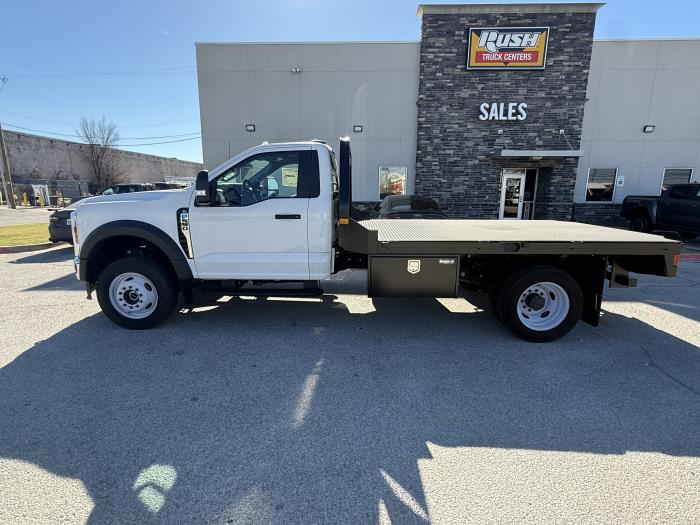 2024 Ford F-550-3