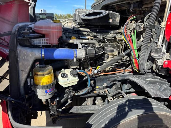 2019 Freightliner Cascadia-10