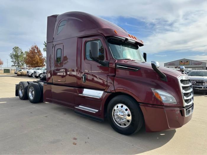 2019 Freightliner Cascadia-2