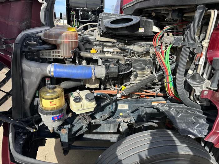 2019 Freightliner Cascadia-14