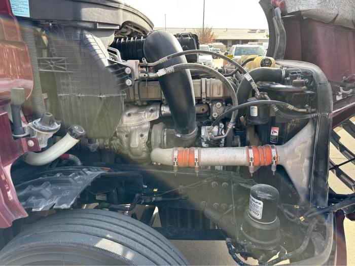 2019 Freightliner Cascadia-15