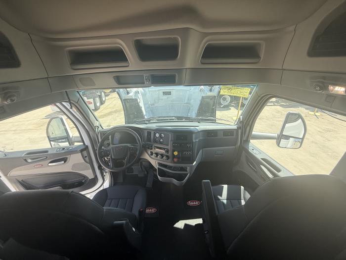 2026 Peterbilt 579-11