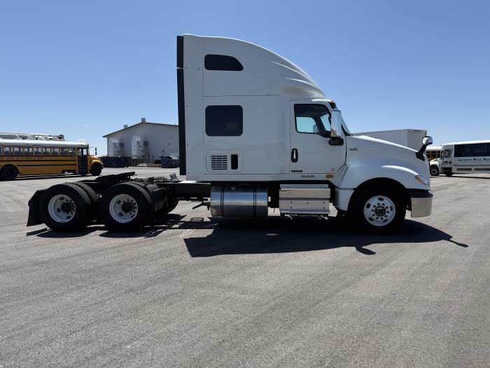 2023 International LT625-6