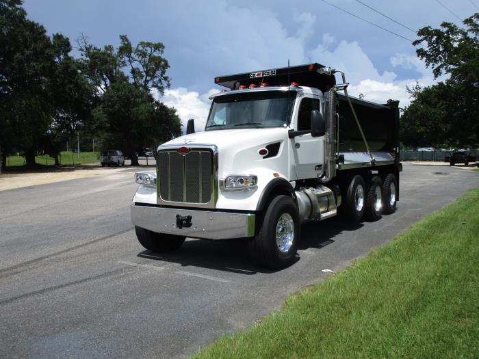 2026 Peterbilt 567-1